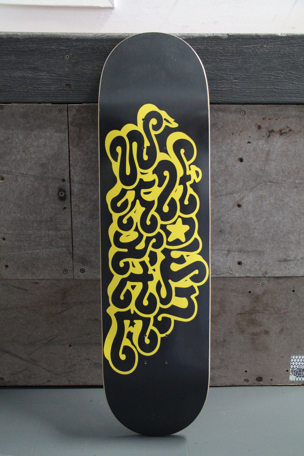 8.5 Graff skateboardd deck